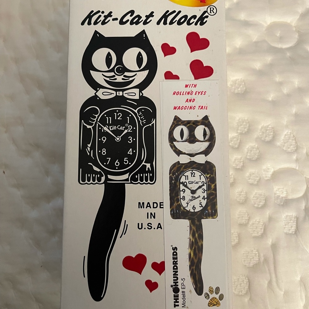 The Hundreds Kit Kat Clock